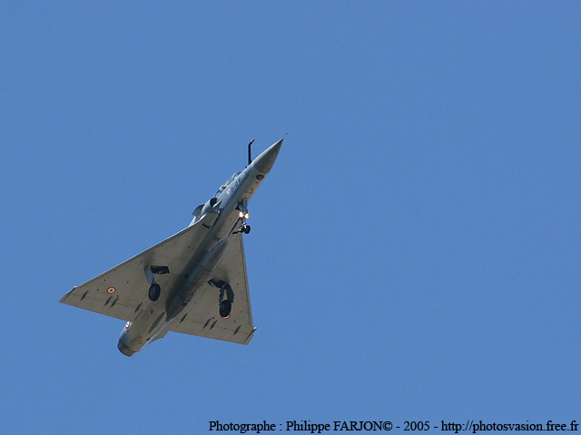 Mirage2000_04.jpg