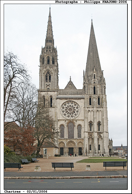 Chartres01.jpg