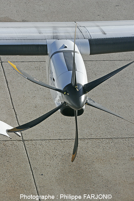 ATR42_04.jpg