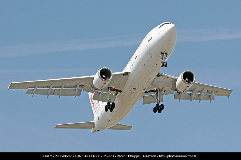 TunisAir_A300_TS-IPB_1.jpg