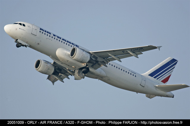 Air_France_A320_F-GHOM.jpg