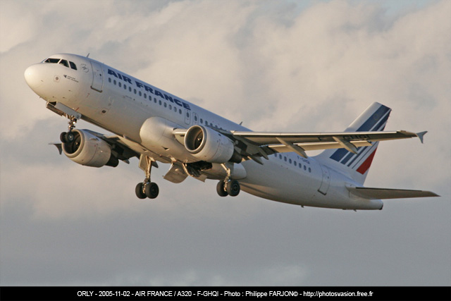 Air_France_A320_F-GHQI.jpg