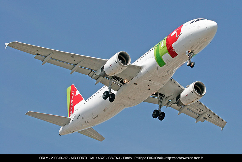Air_Portugal_A320_CS-TNJ.jpg
