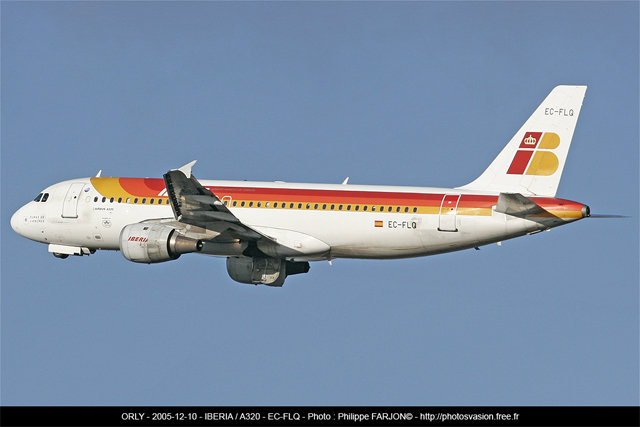 Iberia_A320_EC-FLQ.jpg