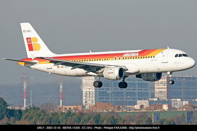 Iberia_A320_EC-GRJ.jpg