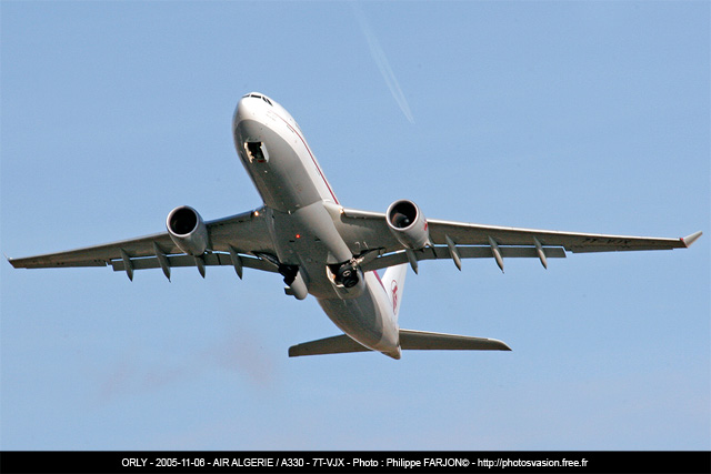Air_Algerie_A330_7T-JVX.jpg