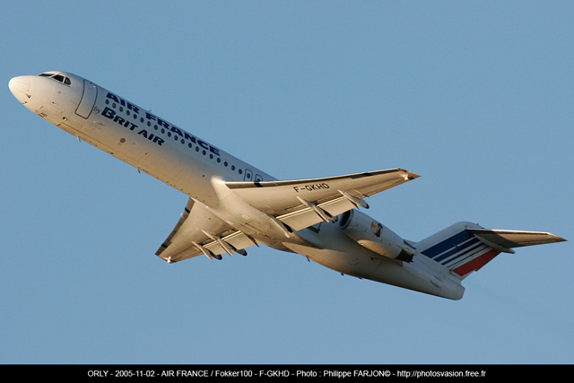 Air_France_Fokker100_F-GKHD_01.jpg